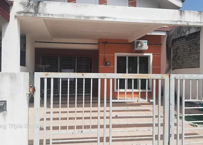 Fj Homestay